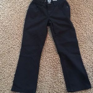 Girls black jeans.